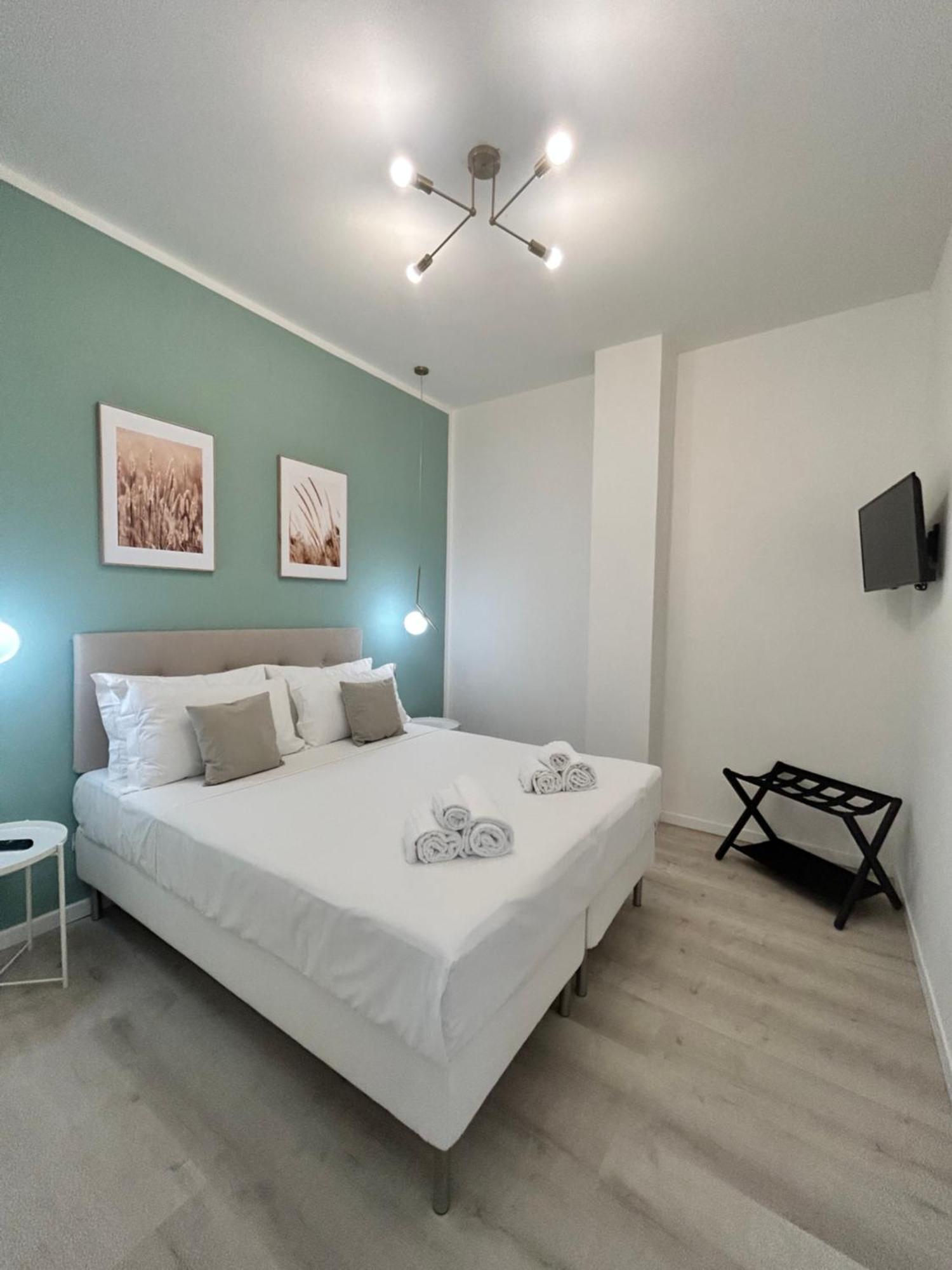 Tezone Seven Apartments Verona Exteriör bild