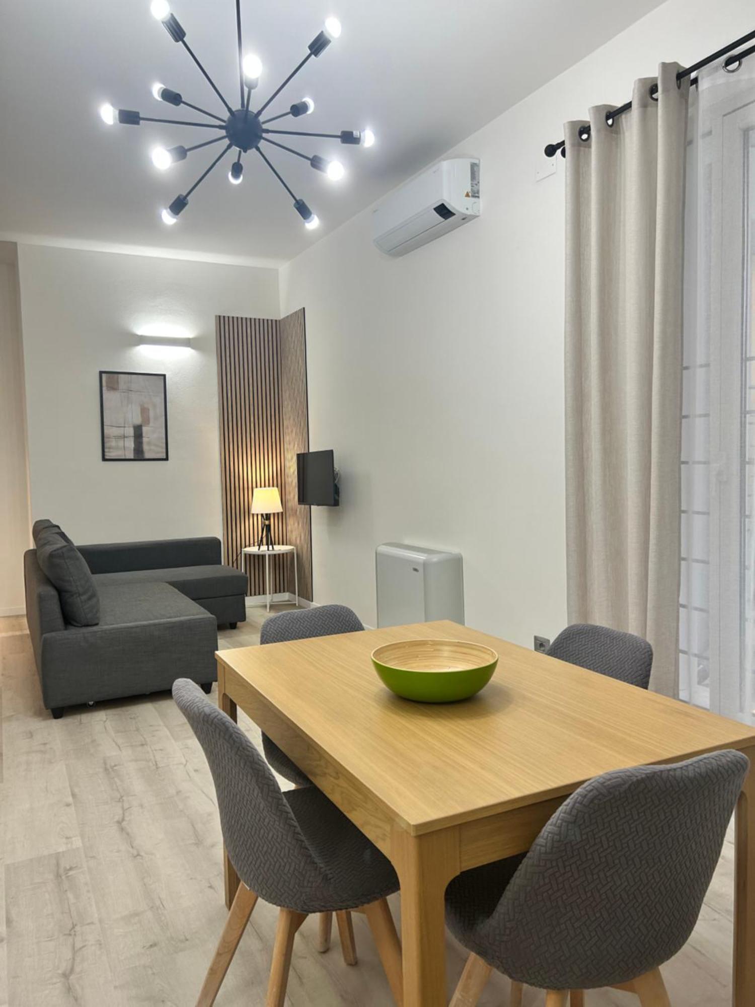 Tezone Seven Apartments Verona Exteriör bild